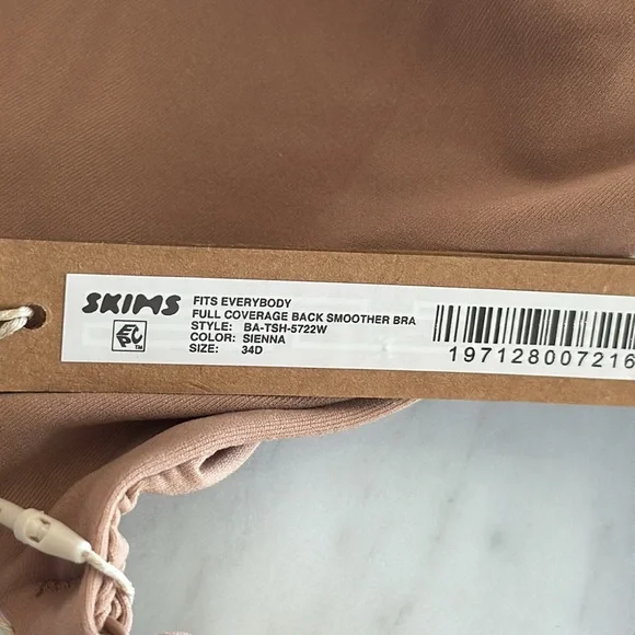 SKIMS FITS EVERYBODY BACK SMOOTHING FULL COVERAGE BRA 34DDDD - Picture 6 of 11